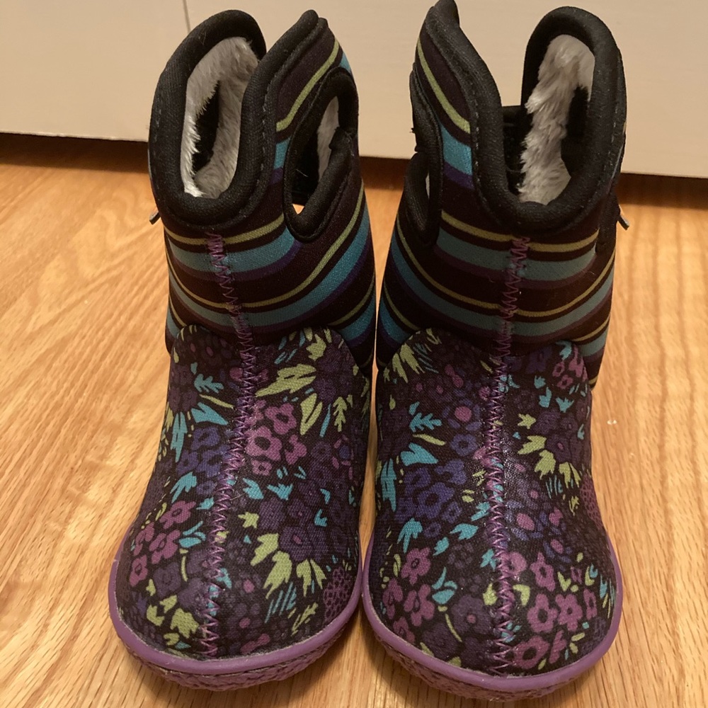 New cute bogs